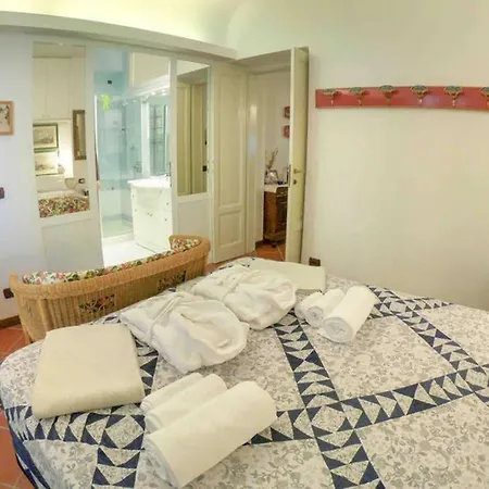Luxury Appartament In Sofia / Lake Acces / Garden Lejlighed Varenna